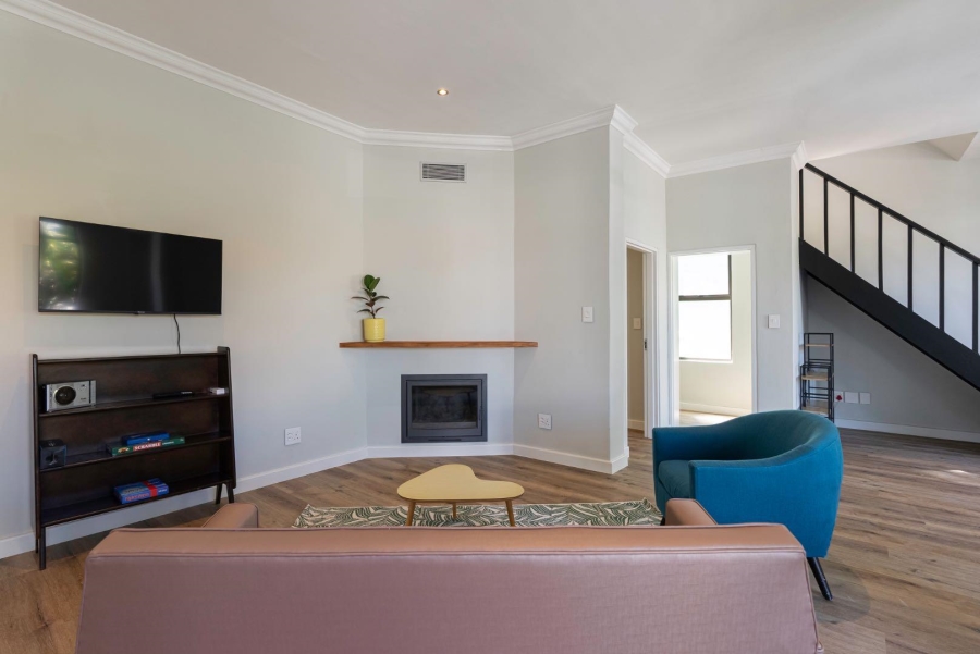 4 Bedroom Property for Sale in Sea Point Western Cape